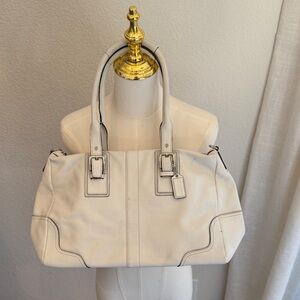Coach White Shoulder Bag